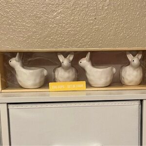Sunshine & Main Set of 4 Ceramic Rabbit Egg Cups